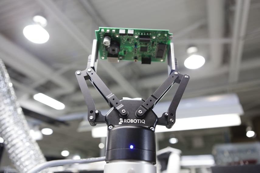 adaptive-gripper-collaborative-robot