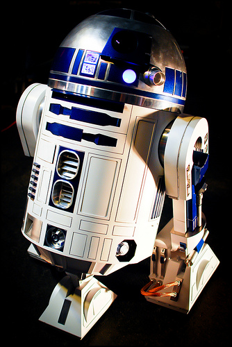 r2 d2