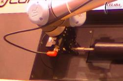Machine tending universal robot electric gripper