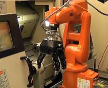 robot-machine-tending