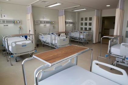 Inauguracin_del_Hospital_Regional_de_Apatzingn._20503993770.jpg
