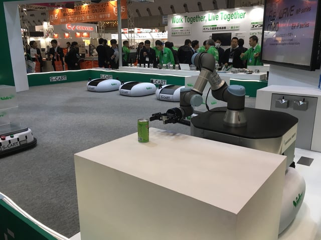 Robotiq in  Nidec booth