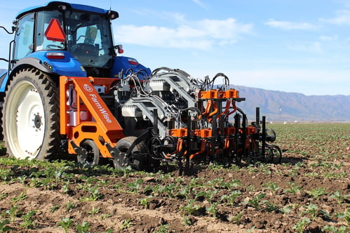 Weed snipping robot