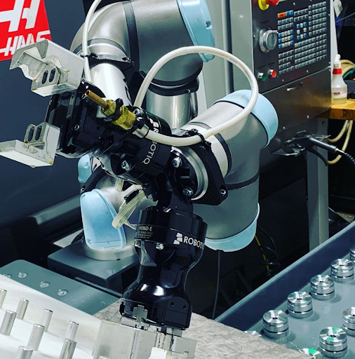 Robotiq Improves its HandE Adaptive Gripper