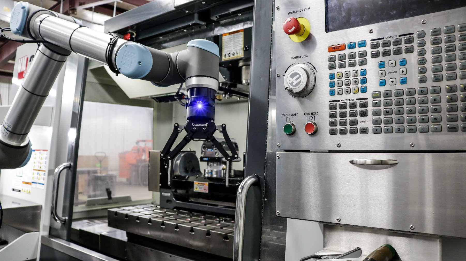 Standardizing Your End-Effectors: A Practical Guide for Robotics Integrators Standardizing Your End-Effectors: A Practical Guide for Robotics Integrators