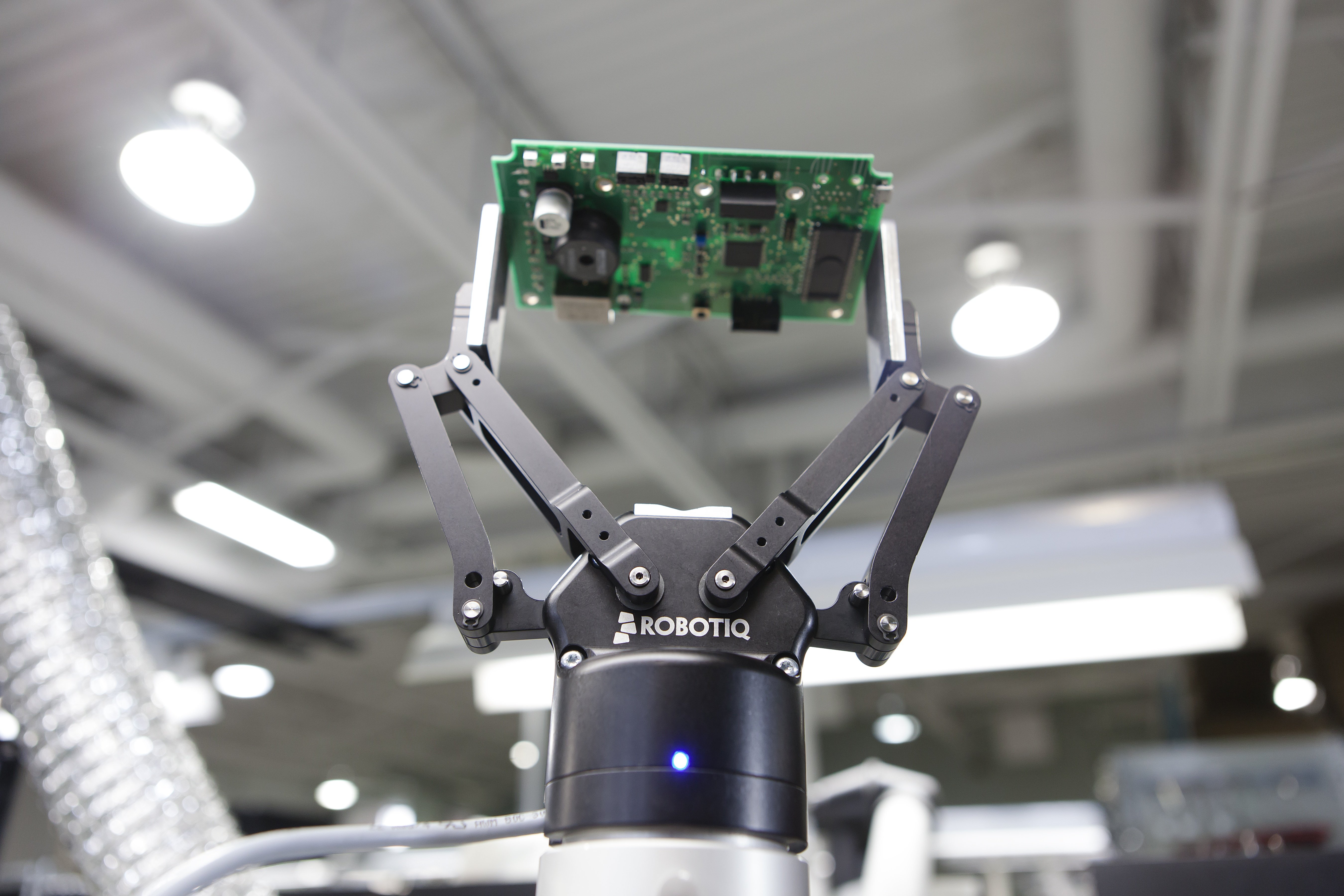 The 2Finger 140 Adaptive Robot Gripper Now Commercially Available!