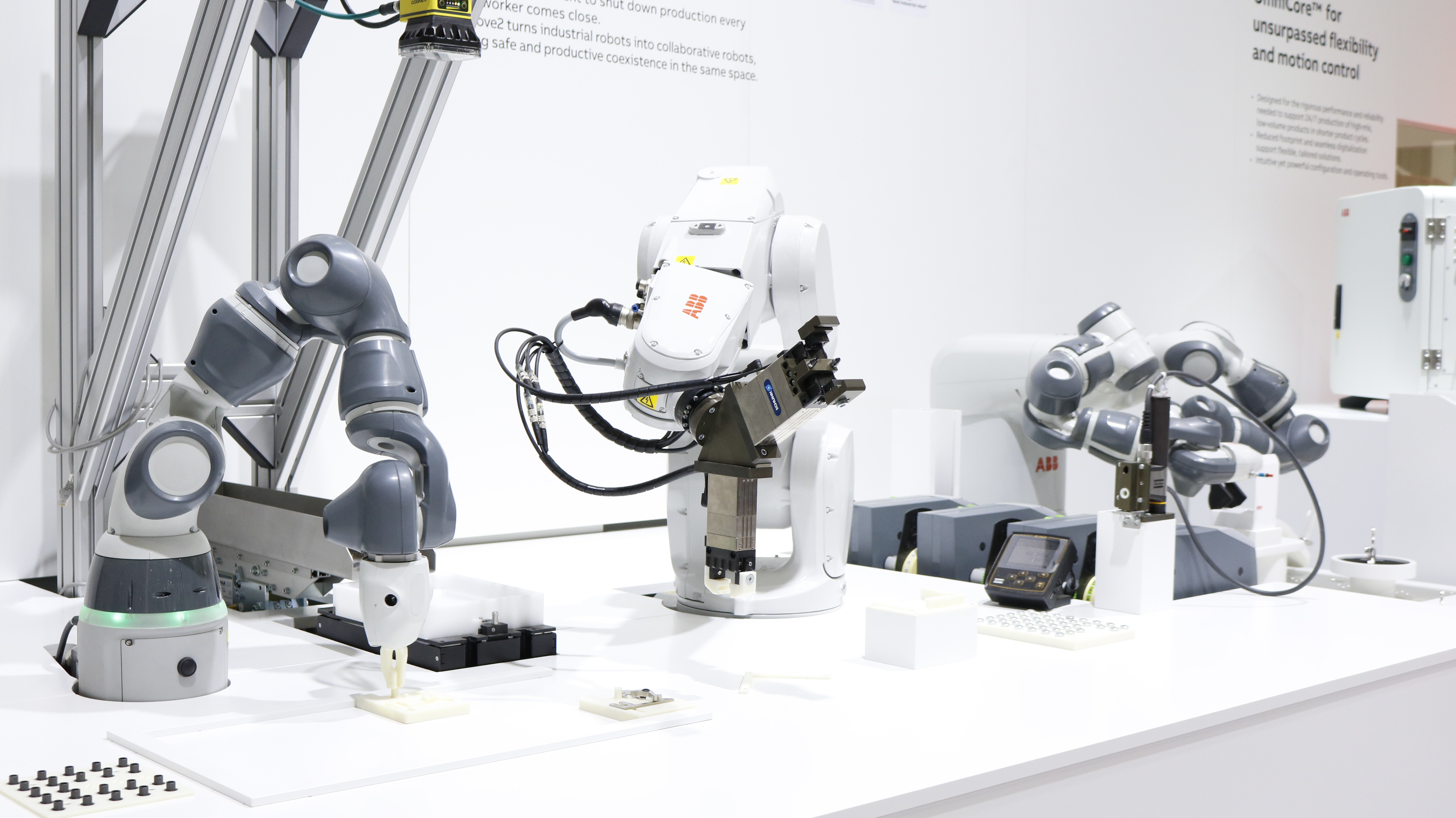 Automatica 2018 ABB Tiny Robots