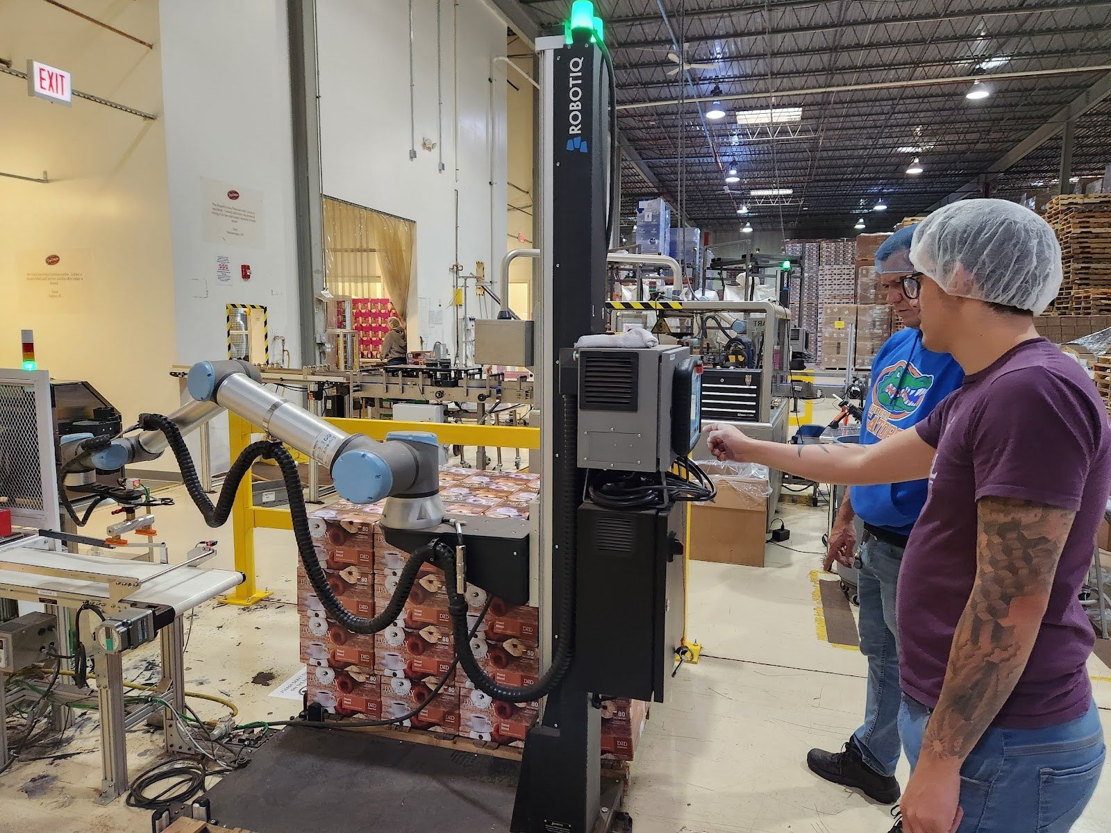 How Lean Robotics Solutions Are Transforming Food and Beverage Manufacturing